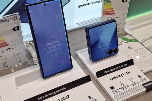 The 2026 Foldable Phone Buyer's Guide for Men: Why Samsung, Google, and Motorola Finally Made the Hinge Boring