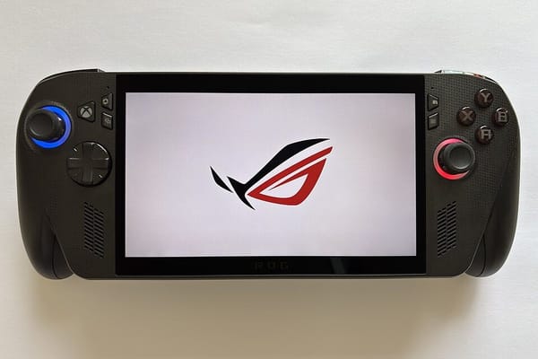 Handheld Gaming PC Buyer's Guide 2026: Steam Deck OLED vs ROG Ally X vs Legion Go